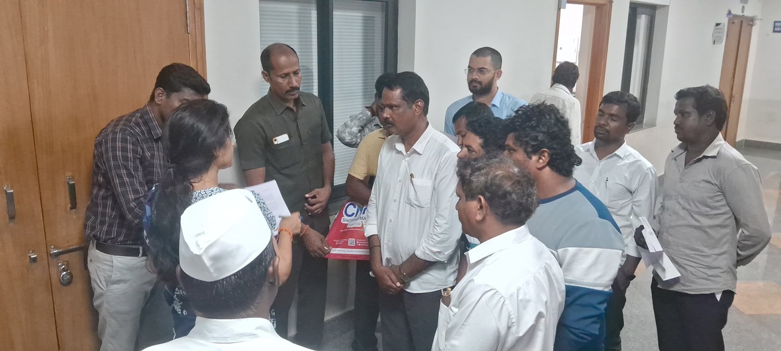 కంటత్మకూరు సర్పంచ్ కొంగంటి తిరుపతి కలెక్టర్ కి వినతి - Additional Image